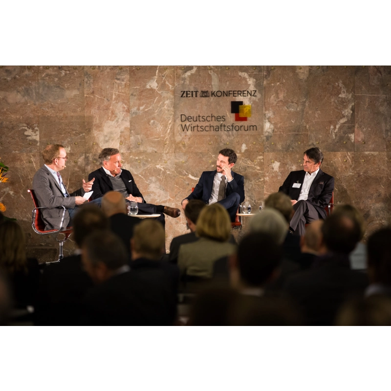 9. Deutsches Wirtschaftsforum: Wie verteidigen wir unsere Demokratie und Wirtschaftsordnung?